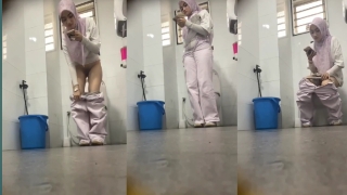 Bokep Ngintip Saat Gadis Smp Pipis