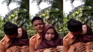 Bokep Bocil Smp Mesum Di Bawah Pohon Sawit